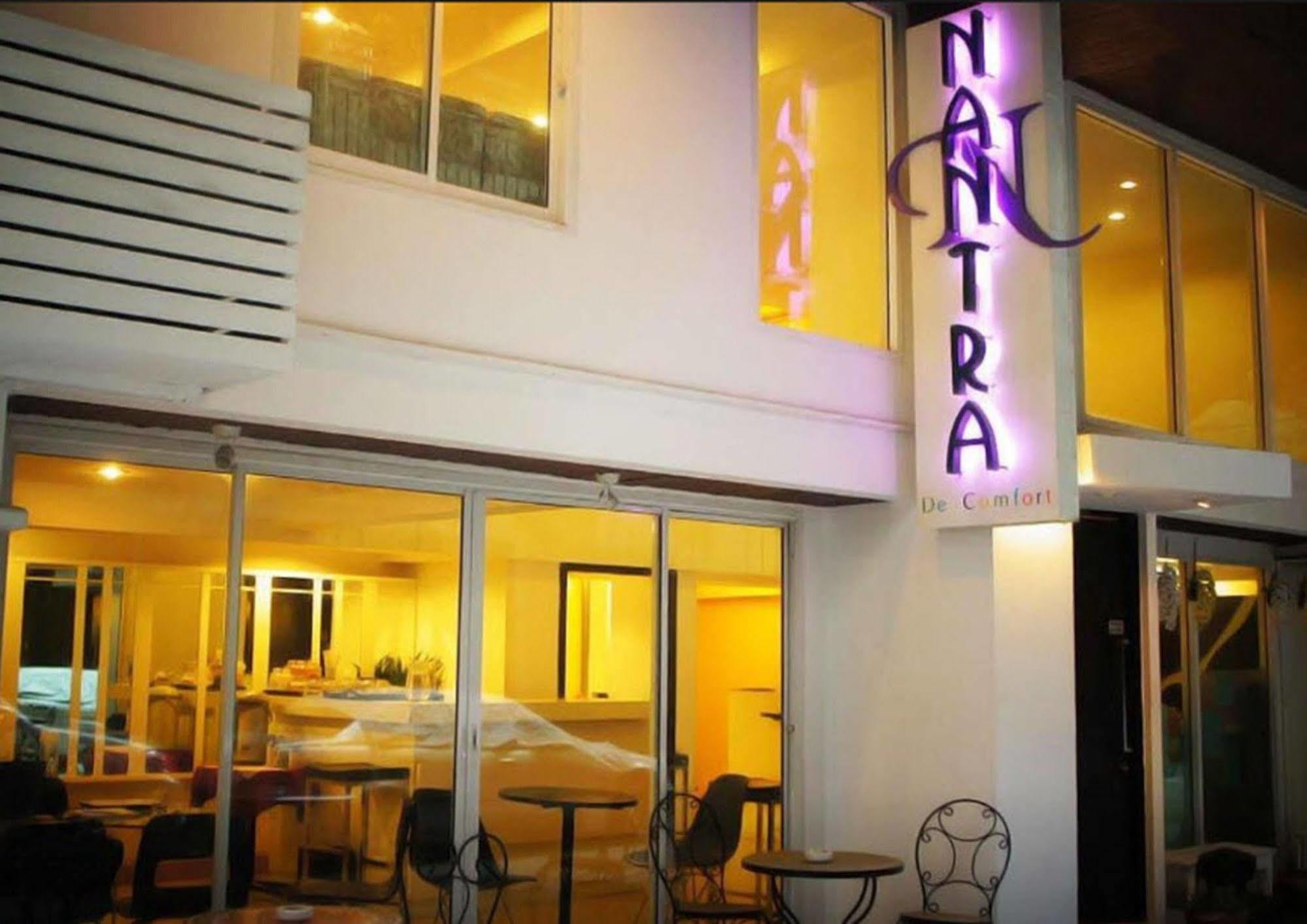 Nantra De Comfort Bangkok Exteriör bild